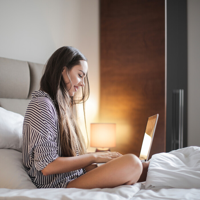 Приліжковий світильник Relaxdays з дотиком
