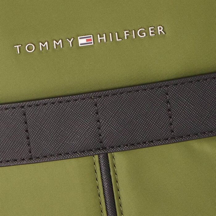 Чоловіча сумка-месенджер Tommy Hilfiger Elevated Nylon Mini Reporter (AM0AM10944), зелена (Mentor Green)