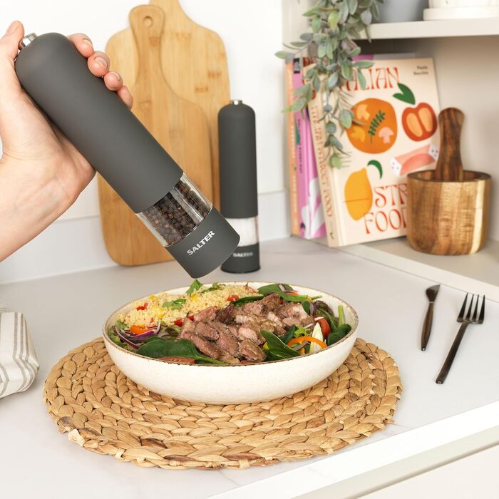 Набір електричних мельниць для солі та перцю Salter – зручне управління однією рукою, керамічний млин, регульований ступінь помелу, м'яке покриття, підсвічений цоколь (Cosmos Grey)