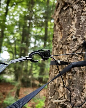 Тент AMAZONAS Ultra-Light Traveller Tarp Forest - ультралегкий, 650г, 25x10 см, камуфляж, для захисту від негоди