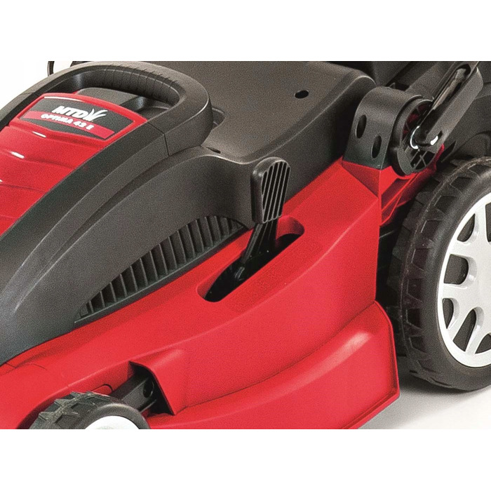 Електрична газонокосарка MTD 1800 Вт, 47 л