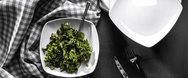 Обідно-кавовий сервіз Carlina від Konsimo, 60 предметів, на 12 осіб, біла порцеляна