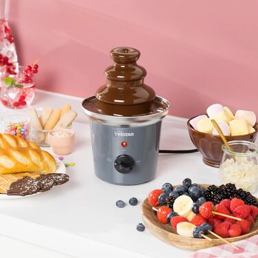 Шоколадний фонтан Tristar CF-1603 з нержавіючої сталі, 3 рівні, 0,4 л, функція підігріву, 32 Вт