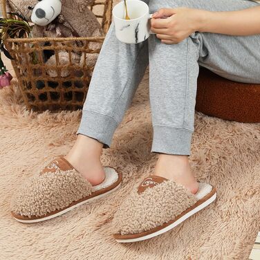 Зимові домашні тапочки для жінок та чоловіків з плюшу, теплих, м'яких, зручних, з пам'яттю, антиковзаючі, розмір 45.5/46.5 EU, коричневі