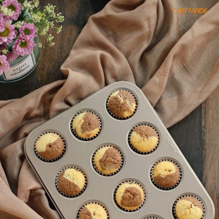 CHEFMADE Mini Muffin Pan, 12-Cavity Non-Stick Mini Cupcake Pan Baking Pans for Oven Baking (Champagne Gold)