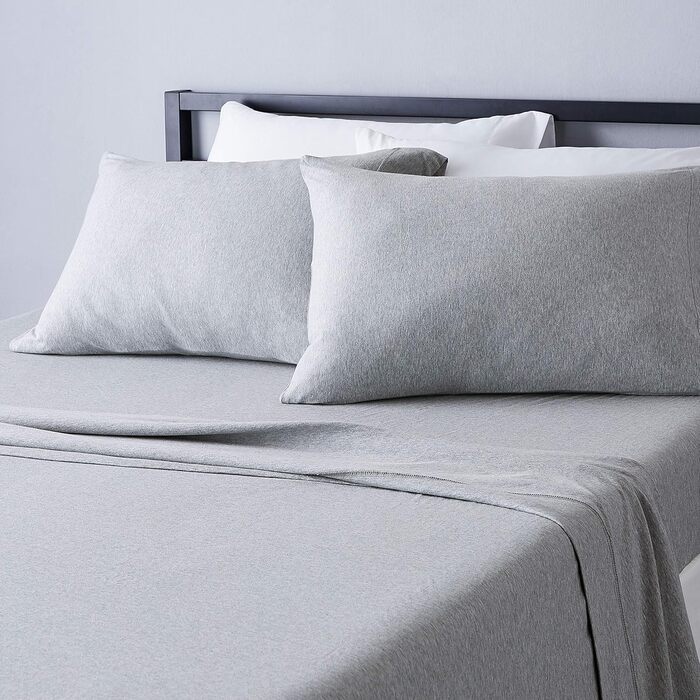 Amazon Basics 4-Piece Jersey Sheet Set, for King Size Beds, Light Grey, Solid