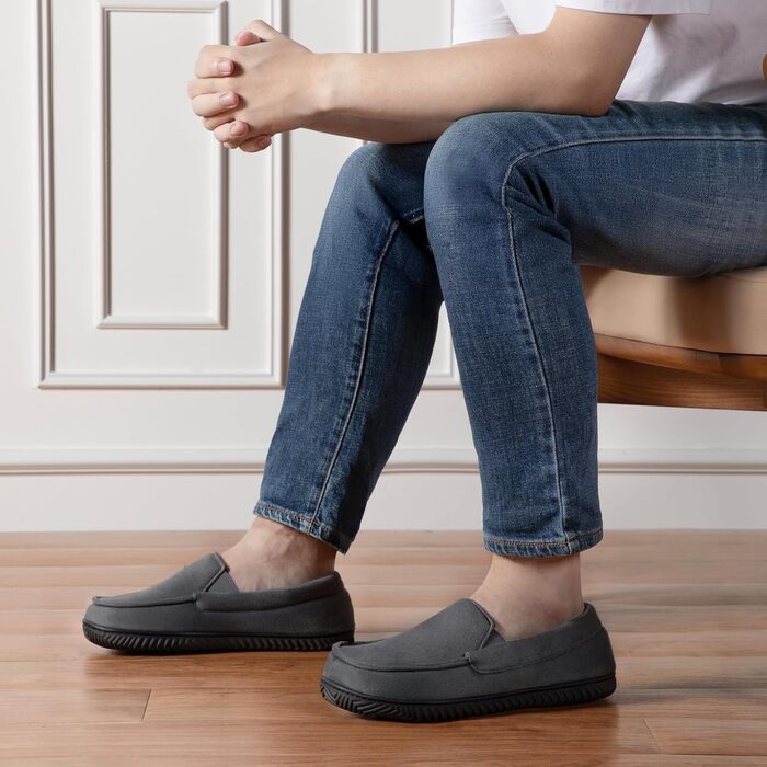 Чоловічі домашні тапочки RockDove Alexander з дихаючим фетровим підкладкою та антиковзкою підошвою з піни EVA, 42 EU, Колір: Вугільний