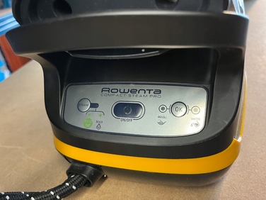 Парова станція Rowenta Compact Steam Pro DG7644, 2200 Вт, 1,1 л, НОВА