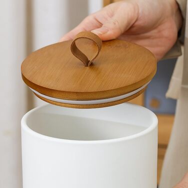 Керамічна банка для цукру, кави, чаю та спецій з кришкою (260 мл, біла)