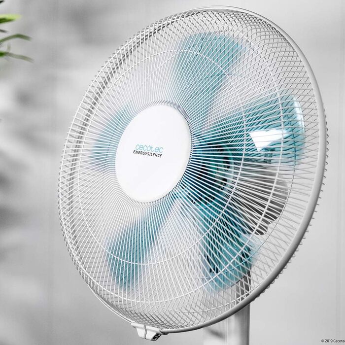Стеляний вентилятор Cecotec EnergySilence Aero 450 з підсвічуванням, 50 Вт, діаметр 106 см, 4 лопаті, 3 швидкості, функція обігріву