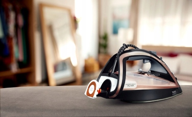 Парова праска Tefal Ultimate Pure FV9845 3200 Вт з системою захисту від крапель