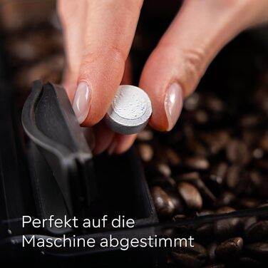 Кавова капсульна машина Nespresso Krups XN1108 Essenza Mini чорна + Siemens таблетки для очищення TZ80001A, 10 шт, без капучинатора, комплект