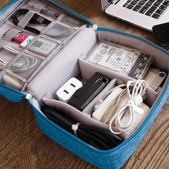 Водонепроникна сумка-органайзер для кабелів та аксесуарів: USB-накопичувачі, SD-карти, Power Bank (Himmelblau)