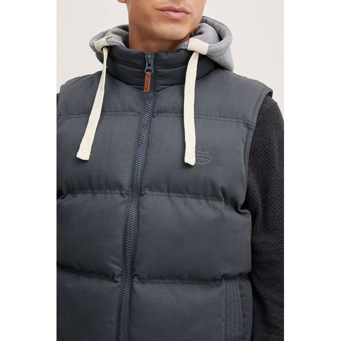 Чоловіча степкова жилетка Blend BHJens з капюшоном, кишенями та Regular fit, колір India Ink (70151)
