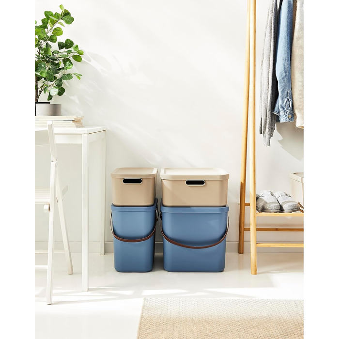Rotho Albula Storage Box 40l with Lid, Plastic (Recycled PP), Green, 40l (40.0 x 40.0 x 34.0 cm) (Blue)