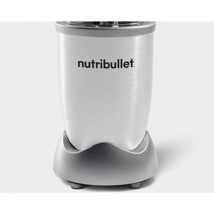 NutriBullet Pro, 900 Watt power, Easy and quick to use, Compact, Easy to clean, With 700 ml cup, Smoothie mixer, Smoothie Maker, Electric mixer, NB904W White Basic Package