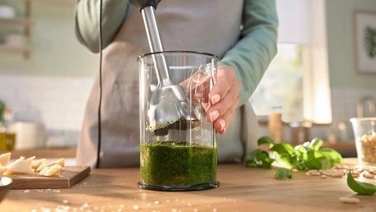 Погружний блендер Bosch ErgoMaster MSM6M620 1000 Вт з подрібнювачем QuattroBlade