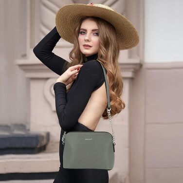 Сумка жіноча TANTOMI через плече: елегантна клатч на ланцюжку сірого кольору для вечірки