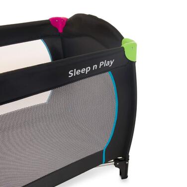 hauck Sleep N Play Go Plus Travel Bed with Carry Bag, Wheels, Play Tunnel, Compact Folding, Baby Travel Bed for Toddlers from Birth to 15 kg (Multicolor Black) Multicolor Black Sleep N Play Go Plus