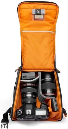 Lowepro GearUp Creator Box Large II - сумка для бездзеркальних та DSLR камер, помаранчевий колір, з QuickDoor доступом, виготовлена з перероблених матеріалів