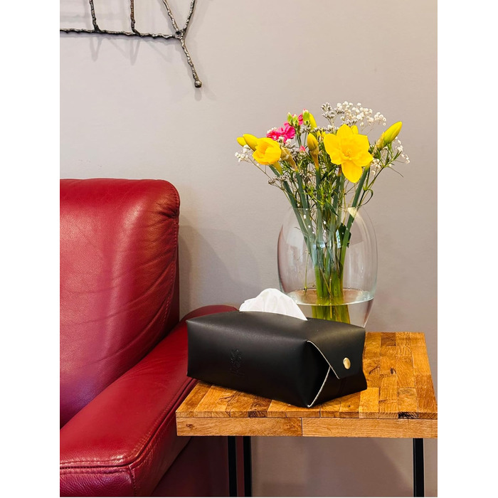 Genuine Leather Cosmetic Tissue Box, Handcrafted, Made in Italy, Perfect for Living Room, Bathroom, Kitchens, and Office/Practice (Black)