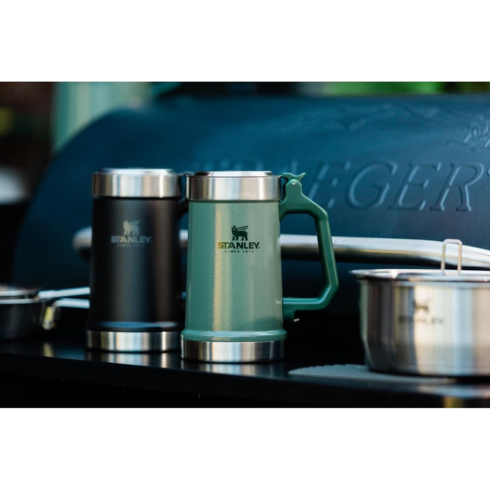 Термокружка Stanley з відкривачкою для пляшок, 680 мл, зелений колір молотний, нержавіюча сталь