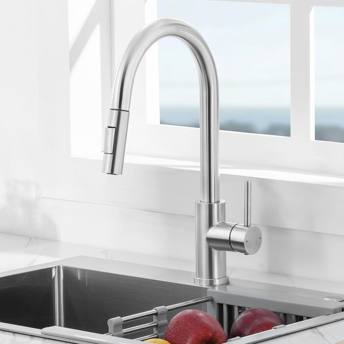 Чорний кухонний змішувач CECIPA SOFETIY SERIE з висувною лійкою, нержавіюча сталь, 360° обертання, 2 режими струменя