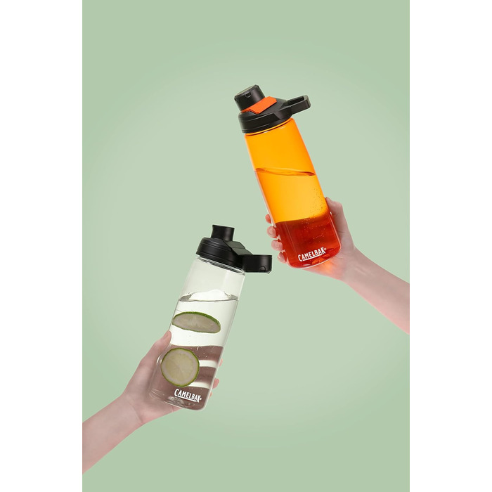 CamelBak Chute Mag Water Bottle (1500 ml, Clear)