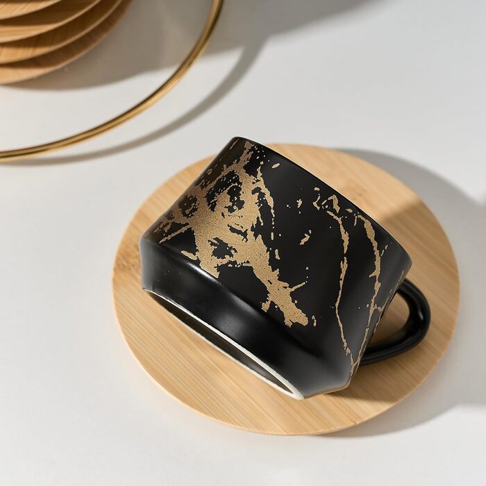 Набір кавових чашок з блюдцями LUKA, 6 шт., 118 мл, порцеляна, для еспресо, лате, кави, мокко, чаю, смугастий дизайн, білий та чорний колір