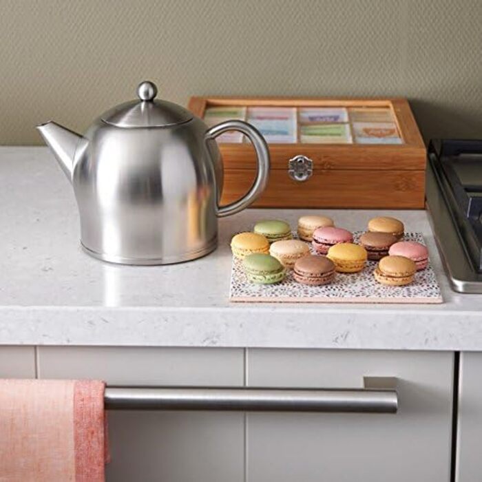 Bredemeijer small, round double-walled stainless steel teapot, 0.5 Liter