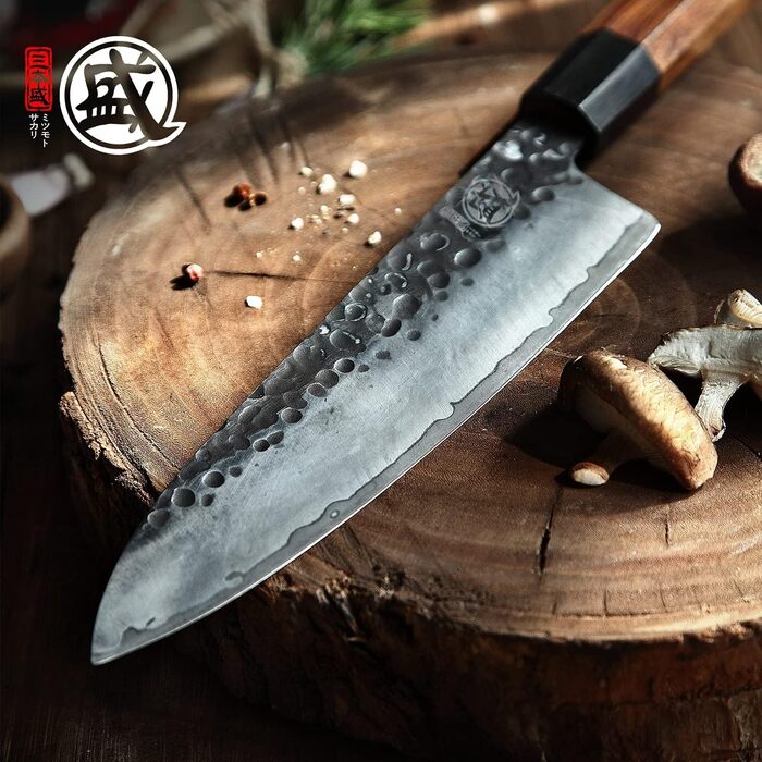 Японський кухонний ніж Mitsumoto Sakari Gyuto 22 см, ручне кування, високовуглецева сталь, дерев'яна ручка, подарункова коробка