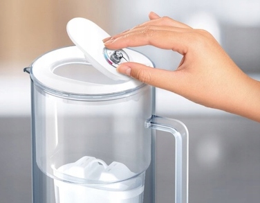 Фільтрувальний глечик Aquaphor Glass, 2,5 л, чорний