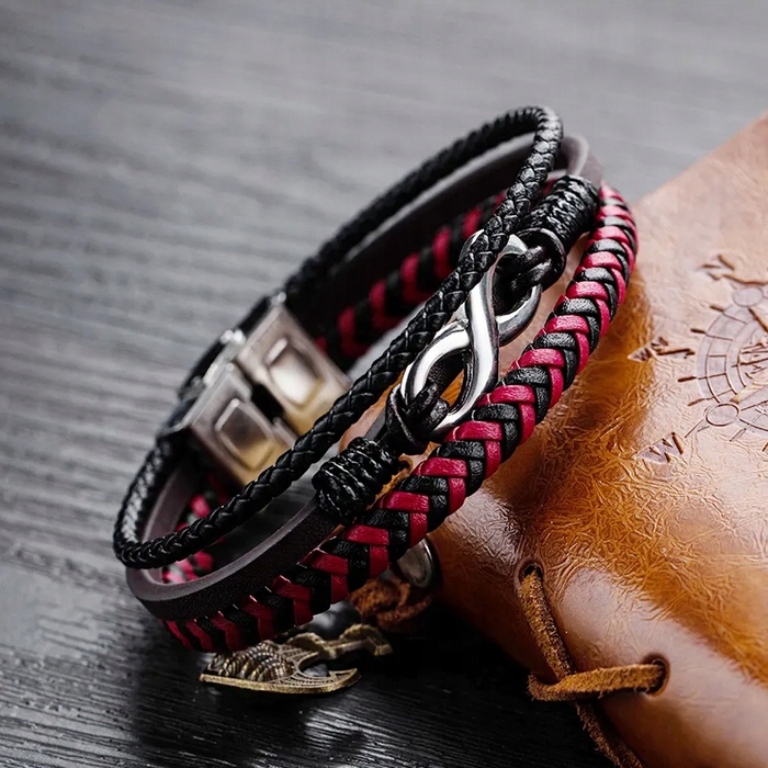 Чоловічий шкіряний браслет 