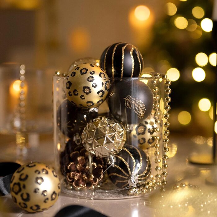 Набір новорічних кулічок Valery Madelyn (16 шт, 6 см) - червоно-зелено-золотий декор, з подарунковою упаковкою