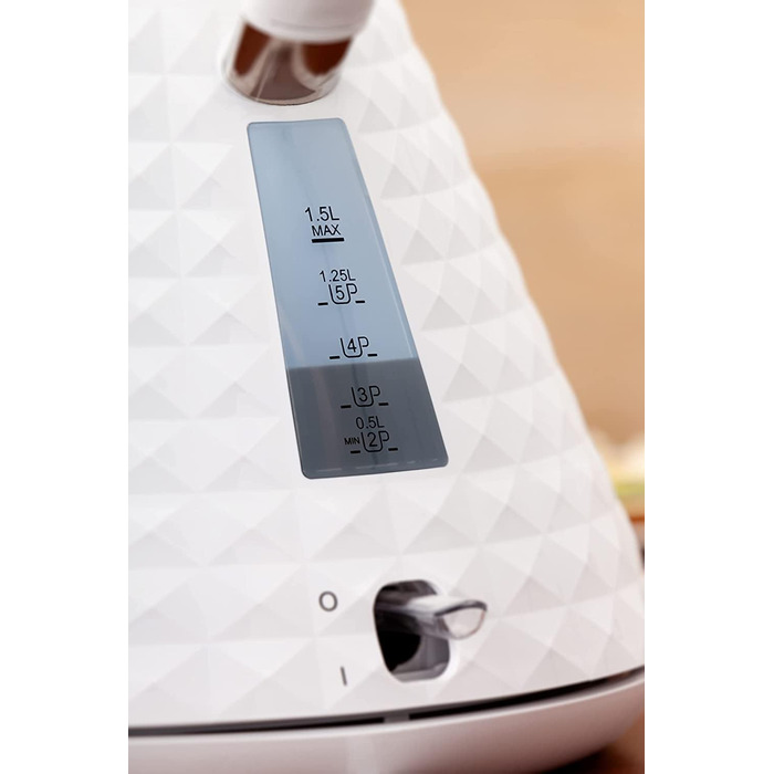 Eldom VENO Retro Electric Kettle - 1.5L Capacity, 3000W, Vintage Design with Grid Pattern, Quick Boil, Removable Scale Filter - White Deluxe