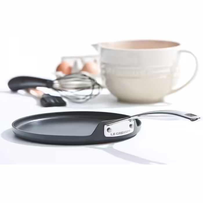 Le Creuset Non-Stick Crepe Pan, Ø 28 cm, Suitable for all cooktops including induction, Anthracite/Silver, 51106280010002