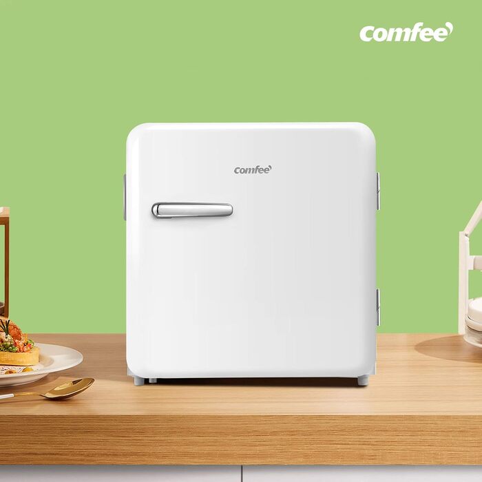 Холодильник Comfee RCD50RE2EURT(E) 47л, Ретро, Mini, Червоний, Енергоклас E