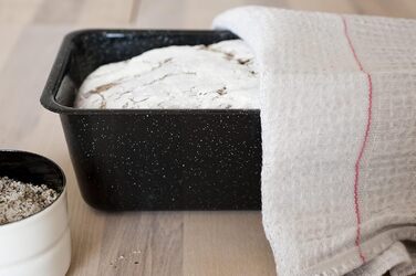 Riess, 0633-022, Professional Baker, Loaf Pan 35/14, CLASSIC - LOAF PANS, Height 8.3 cm, Capacity 2.5 Liters, Enamel, Black, Length 36.7 cm Width 14.2 cm Height 8.3 cm