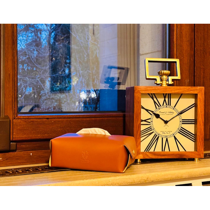 Genuine Leather Cosmetic Tissue Box, Handcrafted, Made in Italy, perfect for living rooms, bathrooms, kitchens, and office/practice (Cognac)