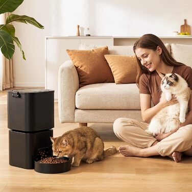 Автоматичний кормушка для котів та собак з Wi-Fi, 5 л, керування через додаток, 1-10 прийомів їжі на день